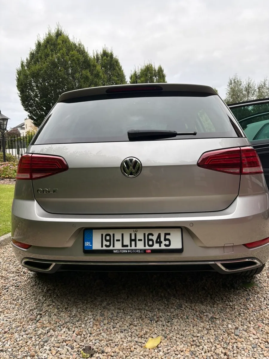2019 Volkswagen Golf Highline - Image 3