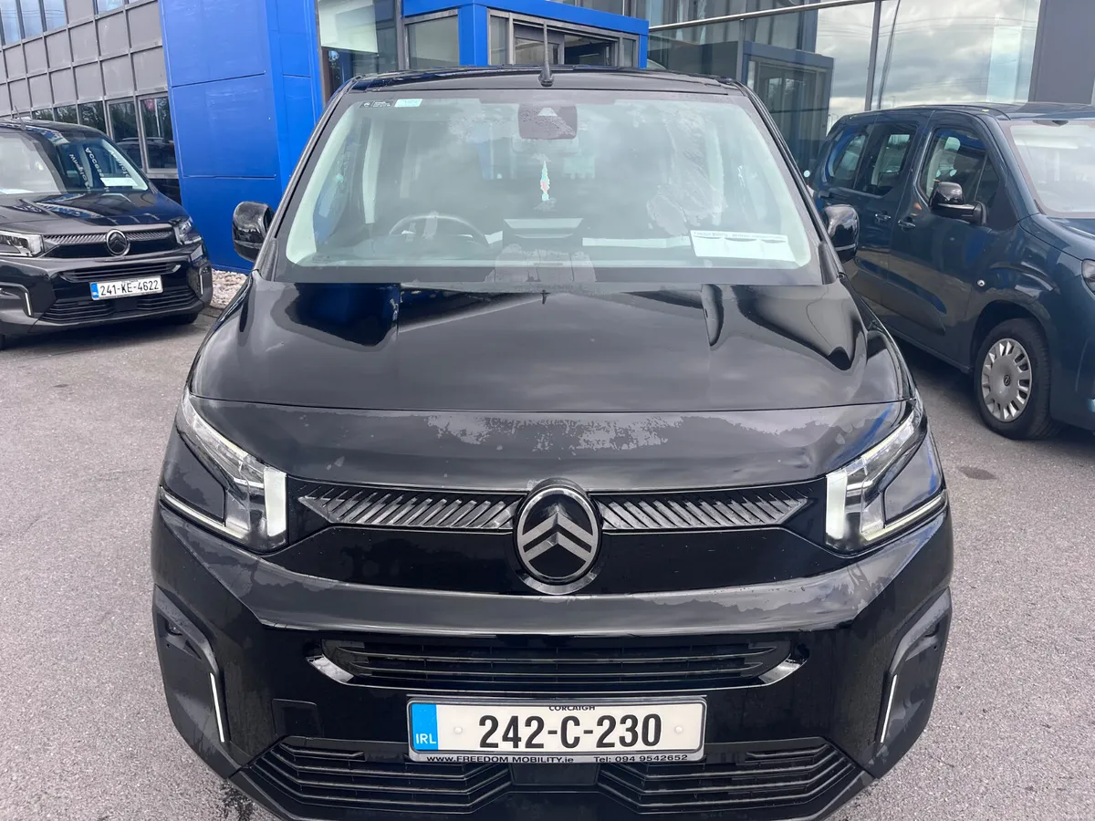 Citroen Berlingo 2024 Wheelchair Taxi Spec - Image 2