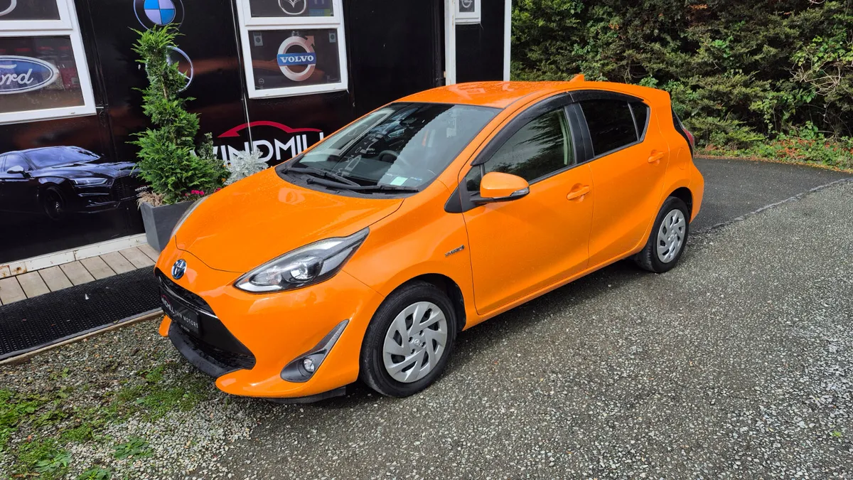 Toyota Aqua 1.5 Hybrid Automatic - Image 3