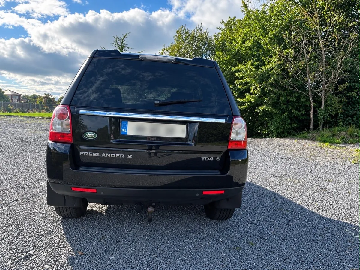 2011 Landrover Freelander 2.2L Diesel - Image 3