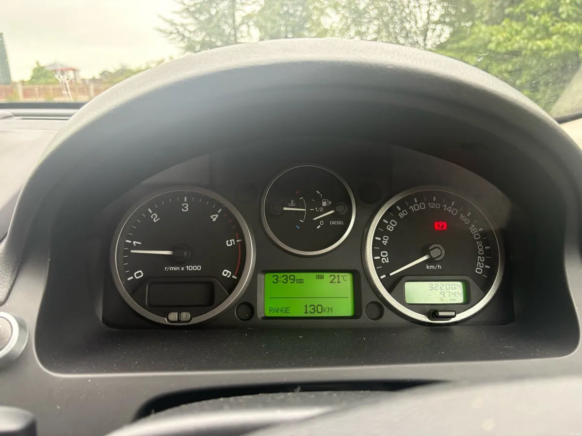 2011 Landrover Freelander 2.2L Diesel - Image 4