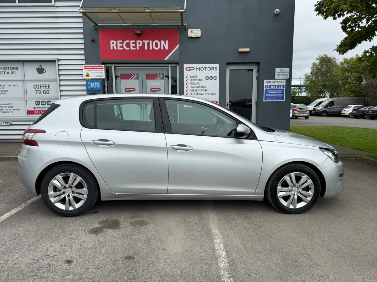 Peugeot 308 2014 - Image 1