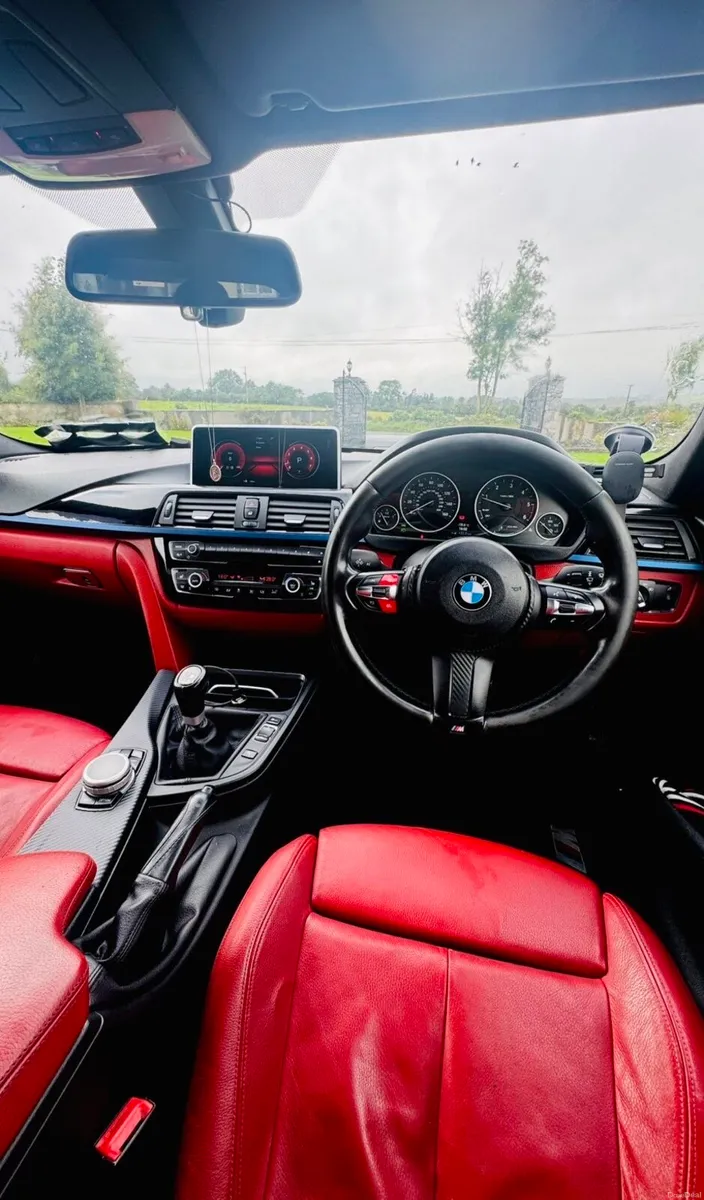 BMW f30 320d msport - Image 5