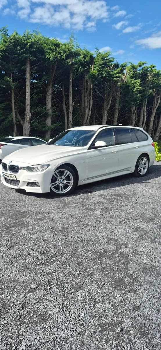 2014 BMW 320D TOURING M SPORT - Image 4