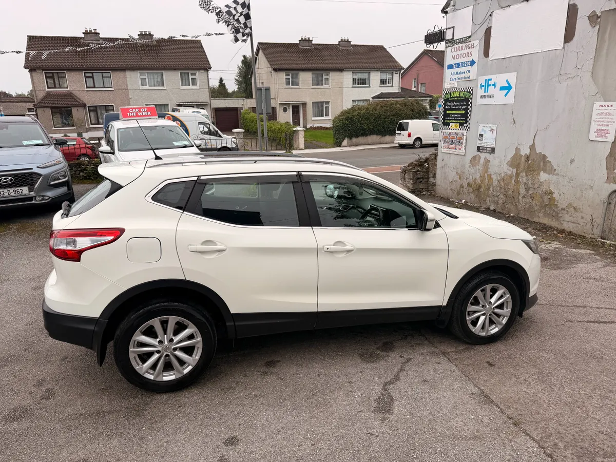 Nissan Qashqai 2017 Pan roof - Image 3