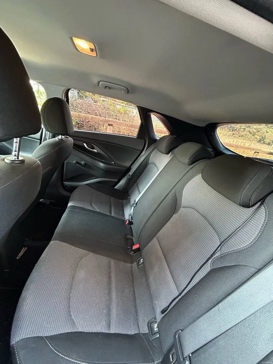 Hyundai i30 - Image 4