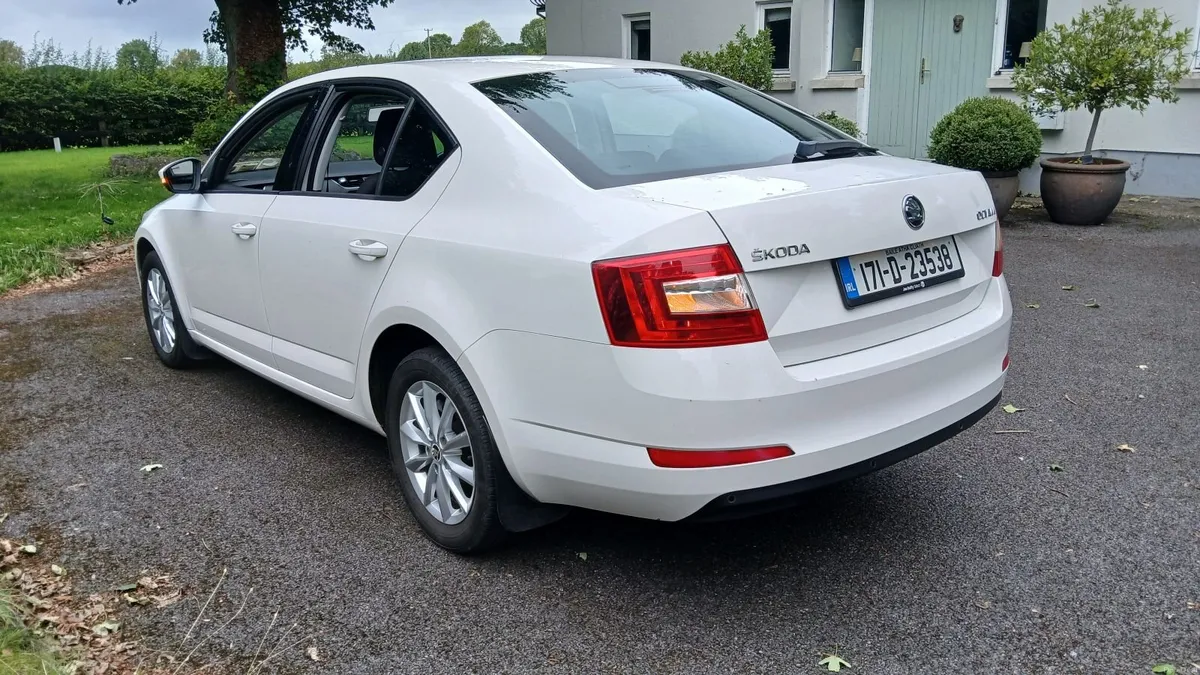 Skoda Octavia NCTd & Taxed - Image 6
