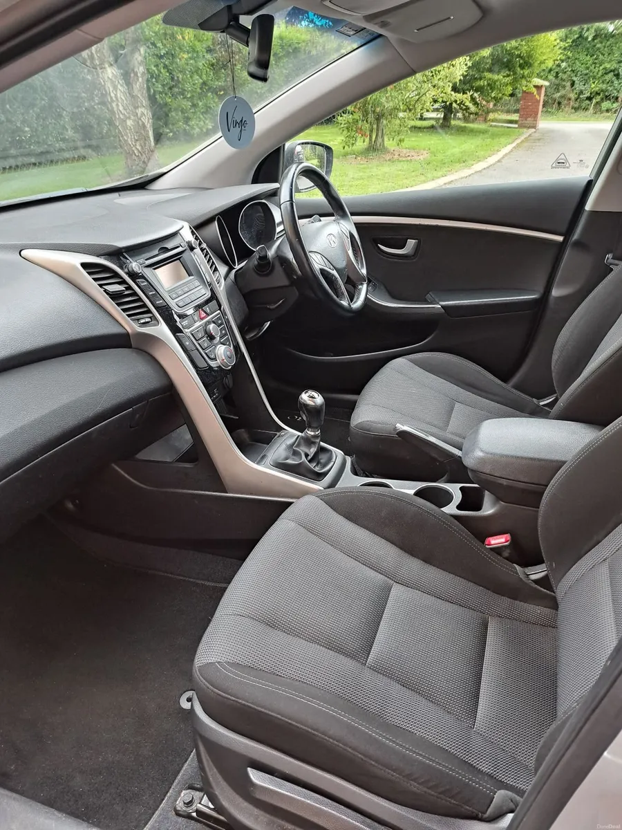 Hyundai i30 2016 - Image 2