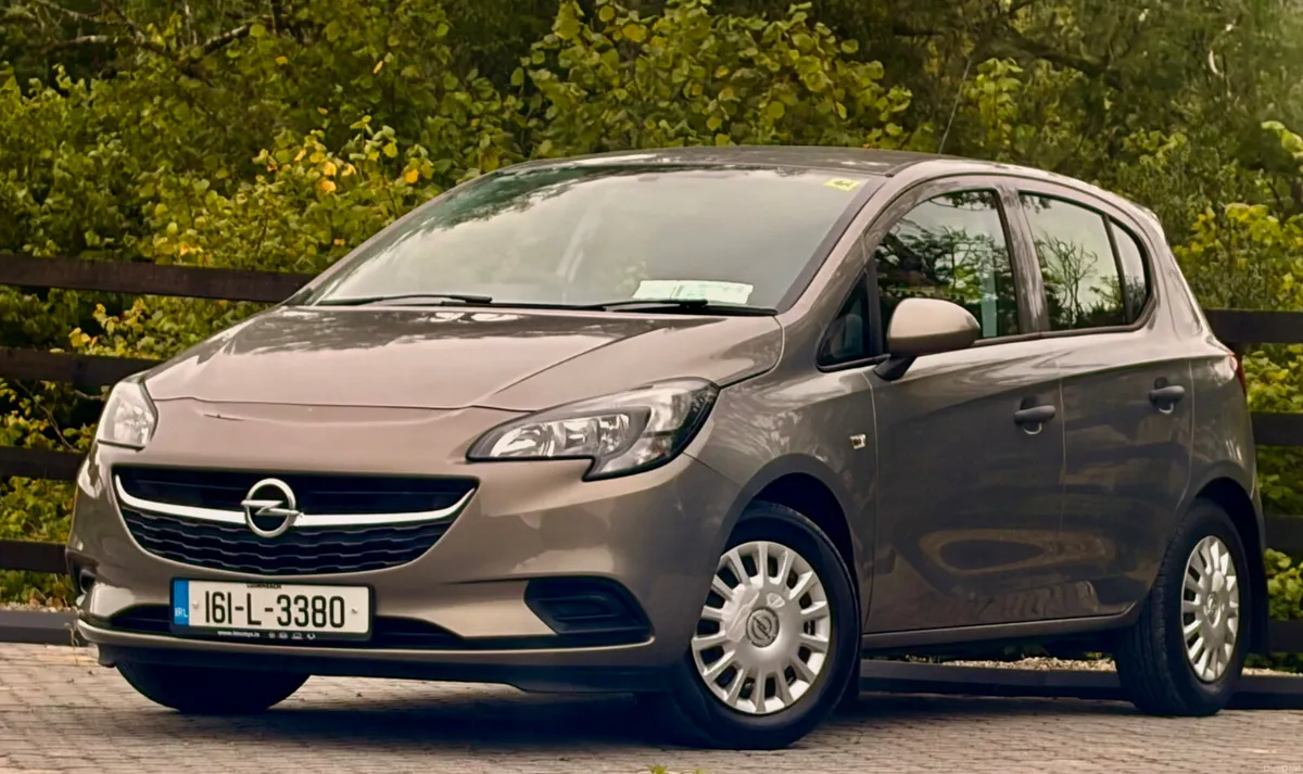 Opel Corsa 2016 STUNNING one owner - Image 2
