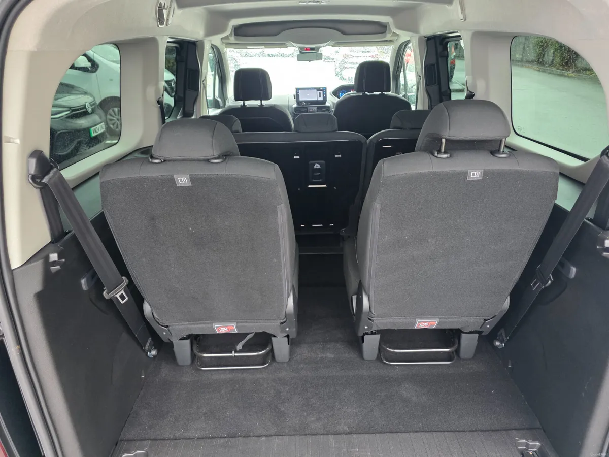 7 - Seat 100kW Allure LWB  52kWh SOH 98.3% - Image 2