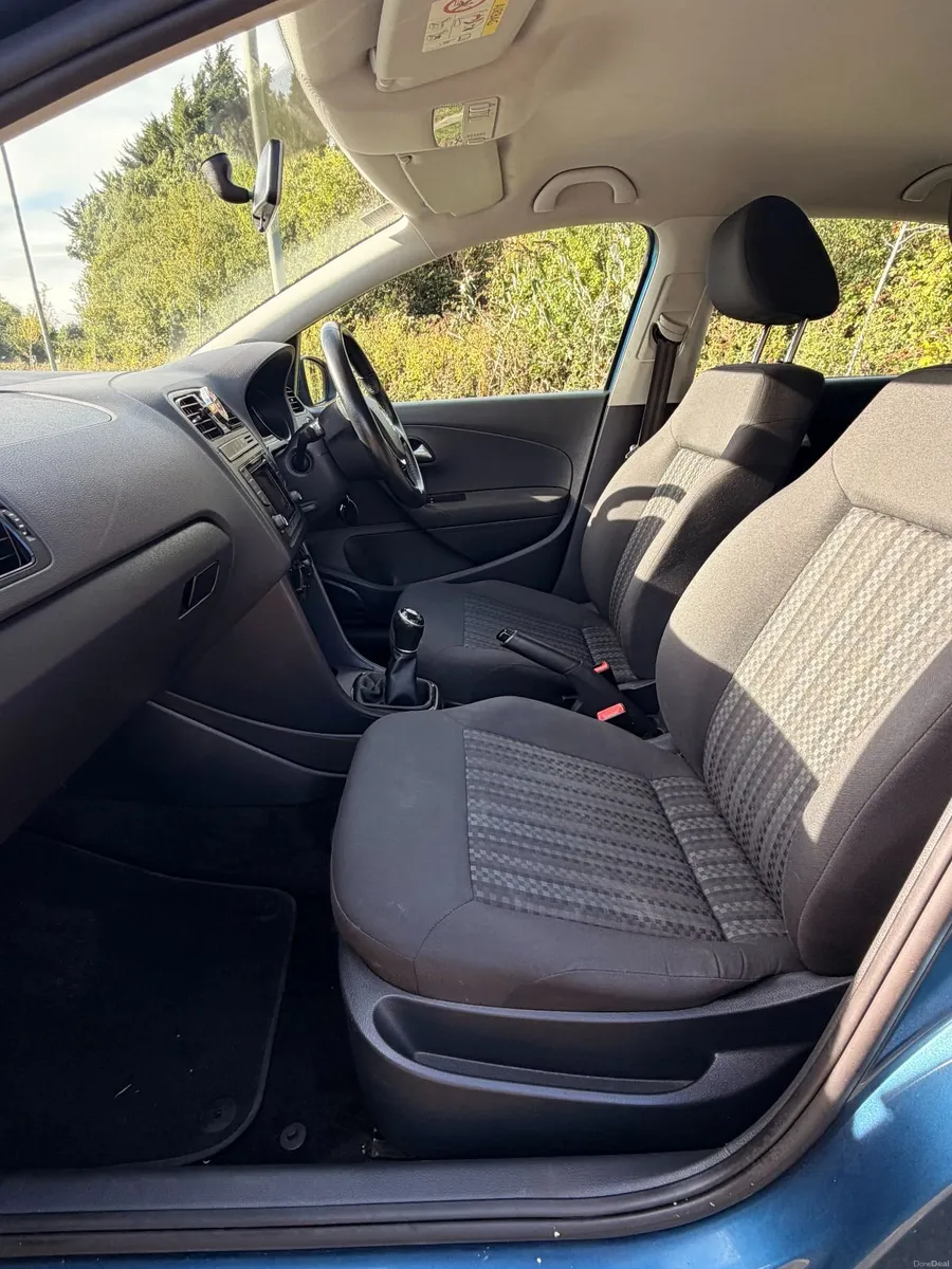 Volkswagen Polo 2015 - Image 5