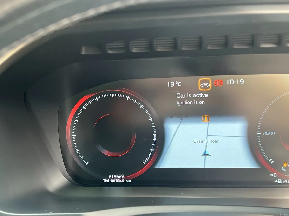 Volvo XC90 2017 - Image 4
