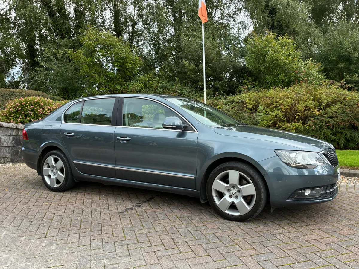 SKODA SUPERB 2.0 TDI 140 BHP ELEGANCE - Image 1