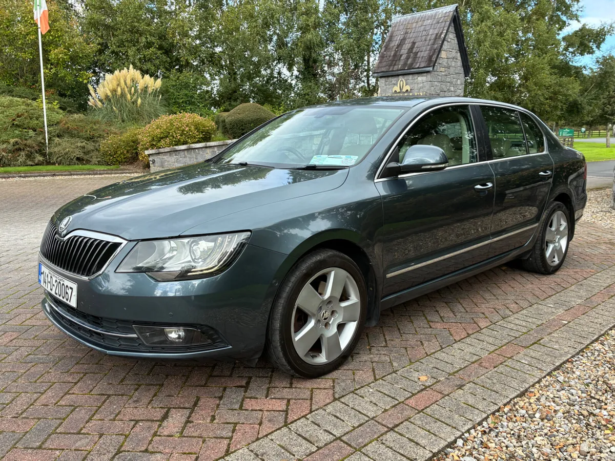 SKODA SUPERB 2.0 TDI 140 BHP ELEGANCE - Image 5