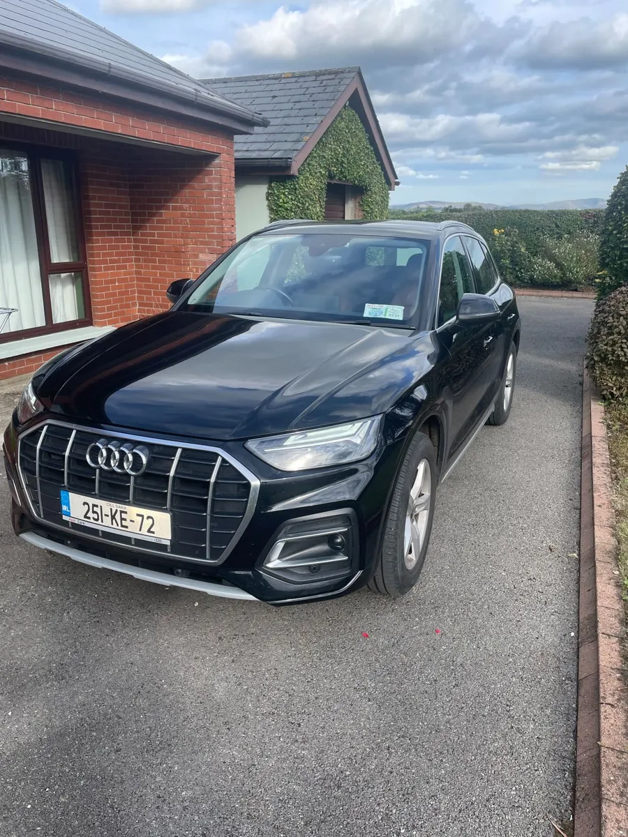 Audi Q5 2025 - Image 1