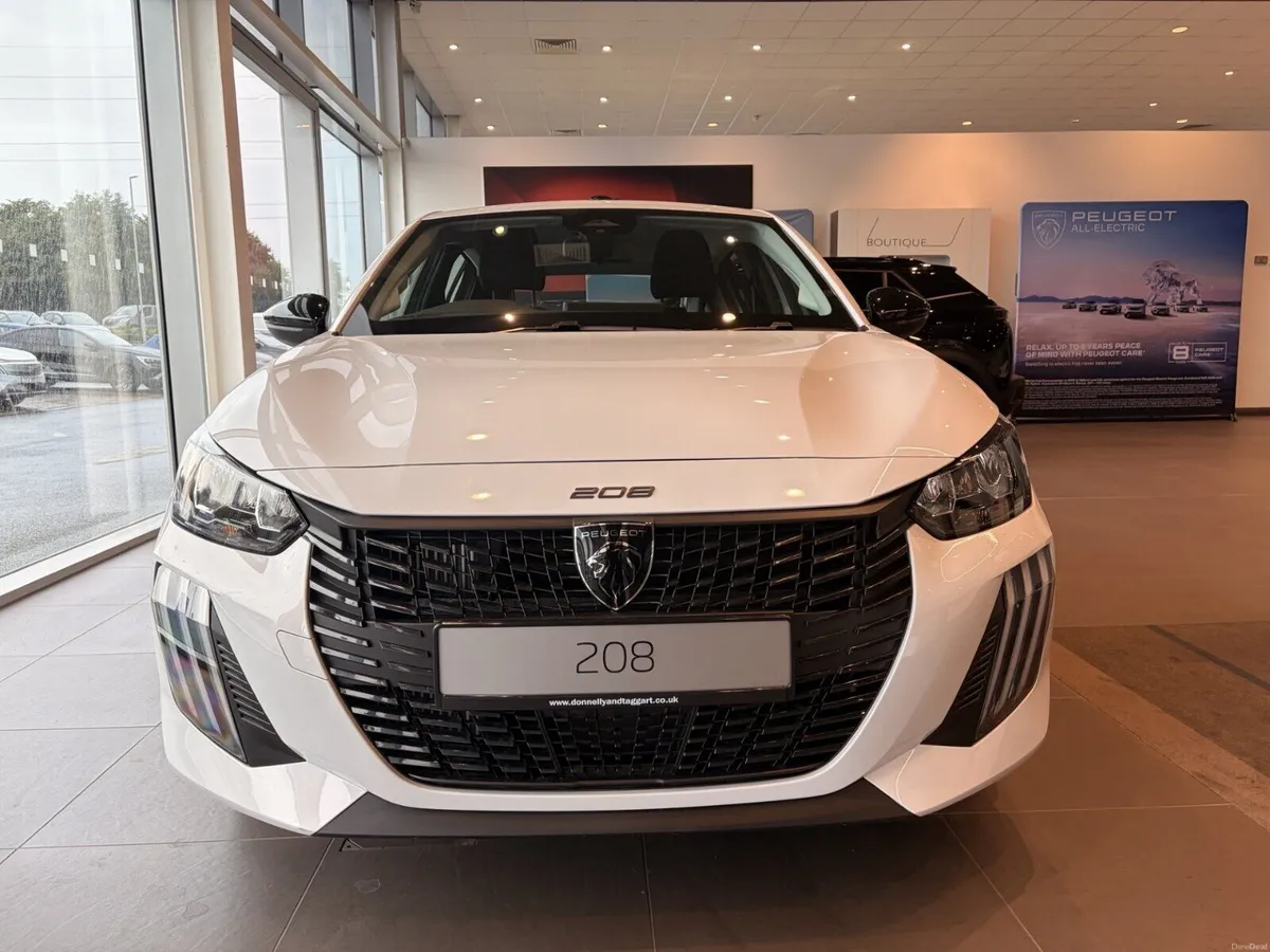 Peugeot 208 Hatchback Special Editions Style - Image 2
