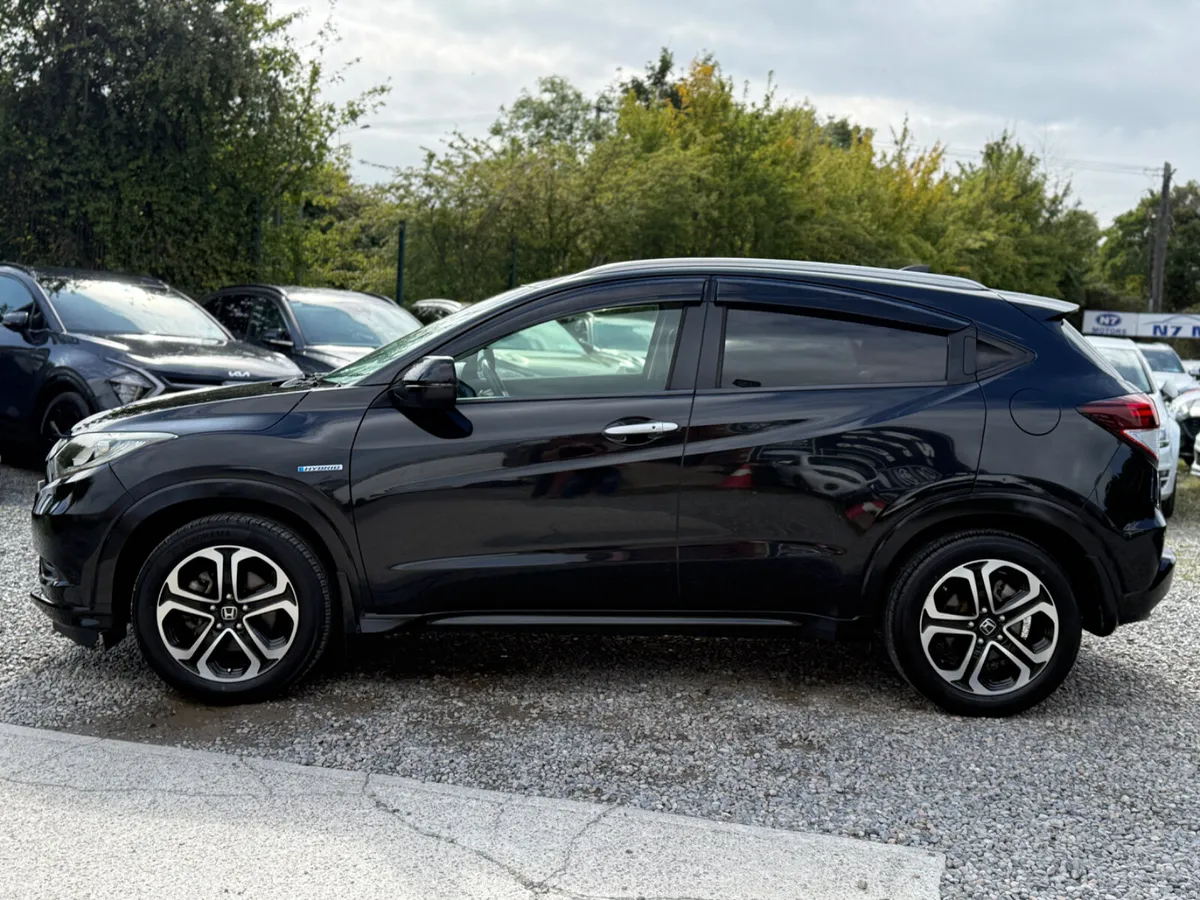 2014 Honda Vezel 1.5 HYBRID AUTO - Image 6