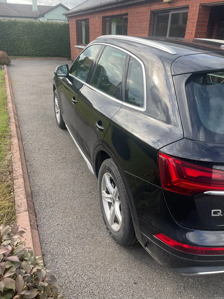 Audi Q5 2025 - Image 5