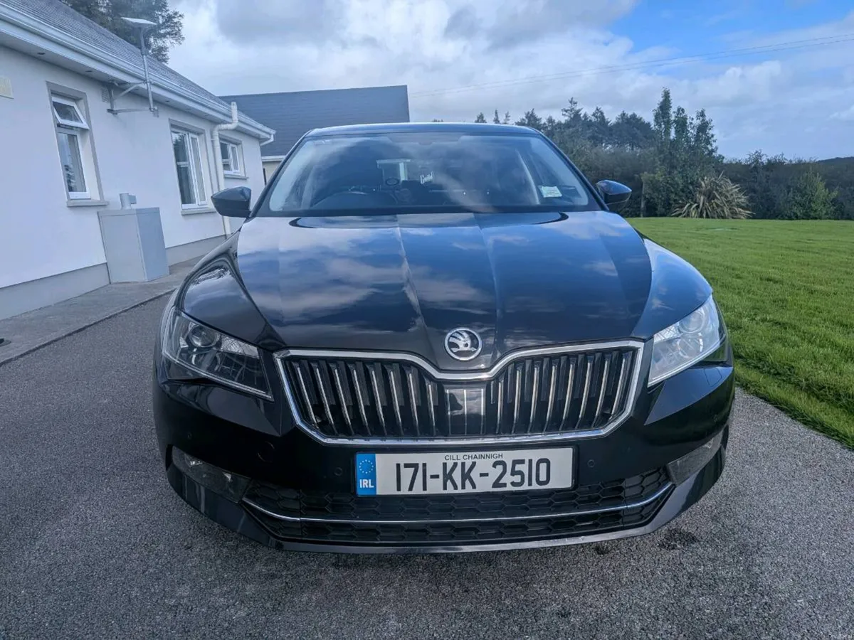 Skoda Superb SE L Executive 2017 - Image 2