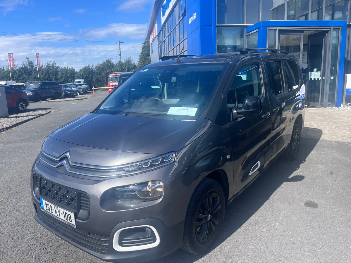 Citroen Berlingo 2023 Wheelchair Taxi - Image 3
