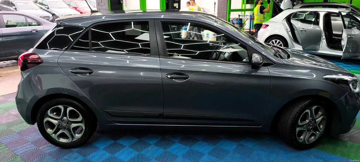 Hyundai i20 2020 - Image 5