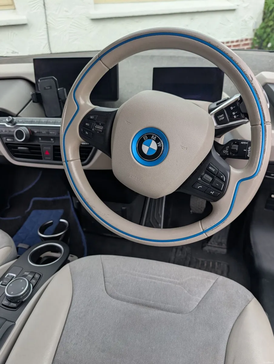 BMW i3 2014 range extender - Image 3