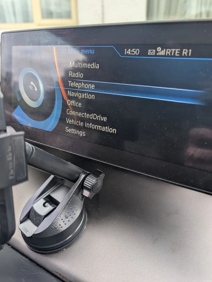 BMW i3 2014 range extender - Image 4
