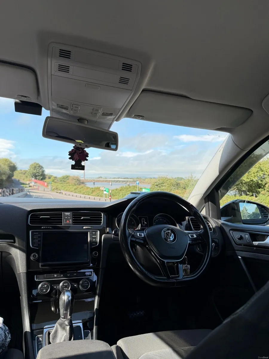 VW GOLF 7 automatic - Image 6