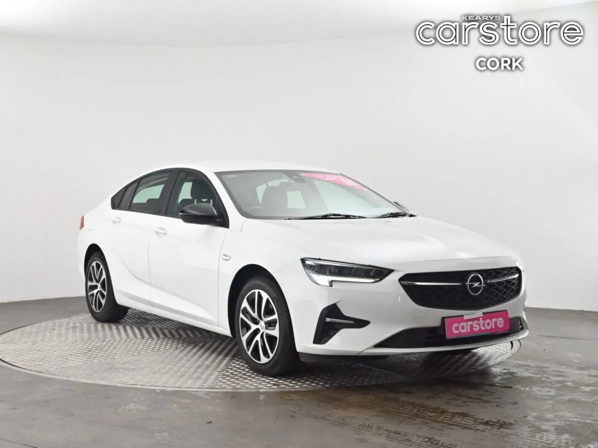 Opel Insignia SC 1.5D 122PS S/S FWD 6 Speed - Image 1