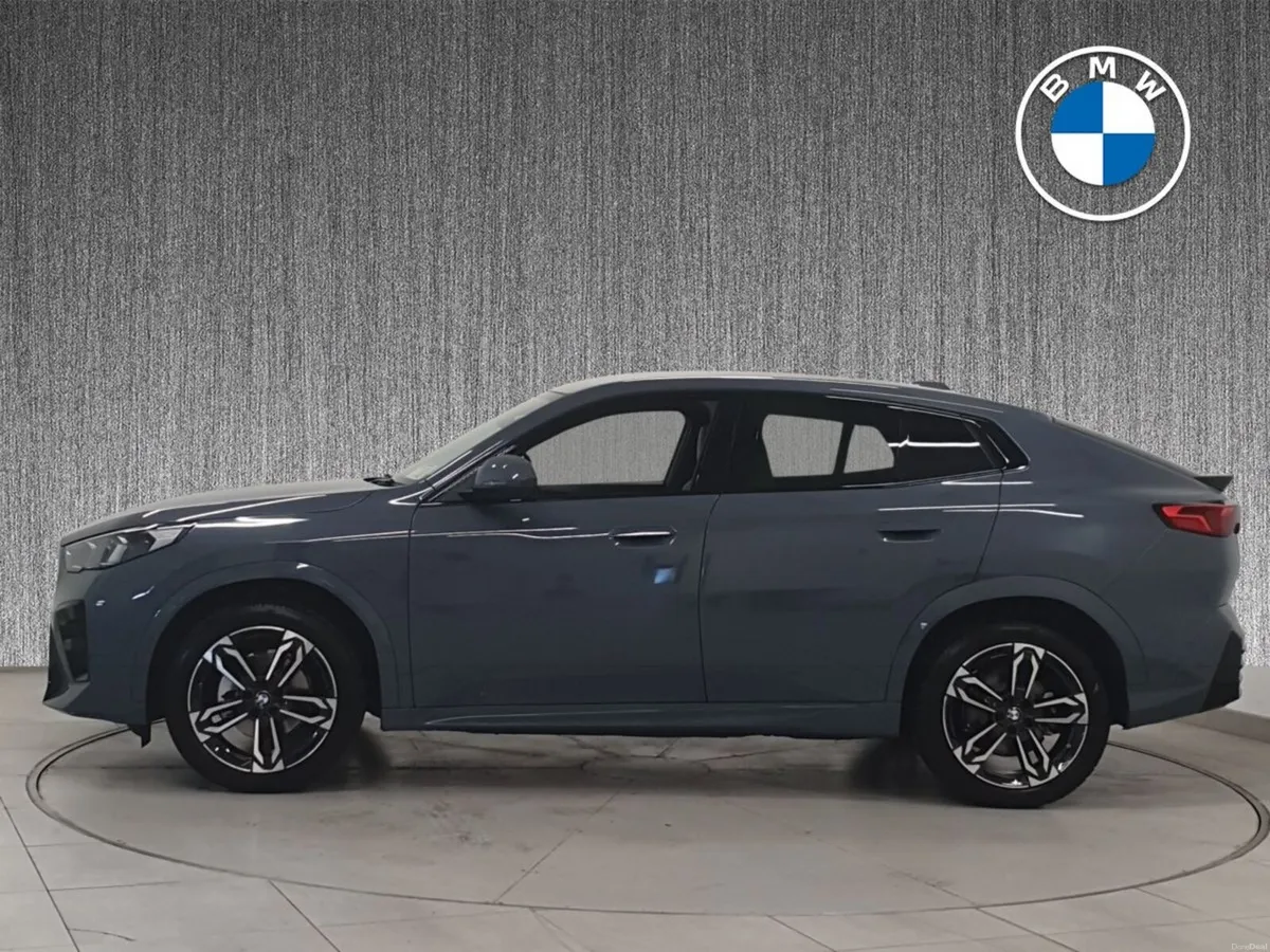 BMW iX2 eDrive20 M Sport - Image 3