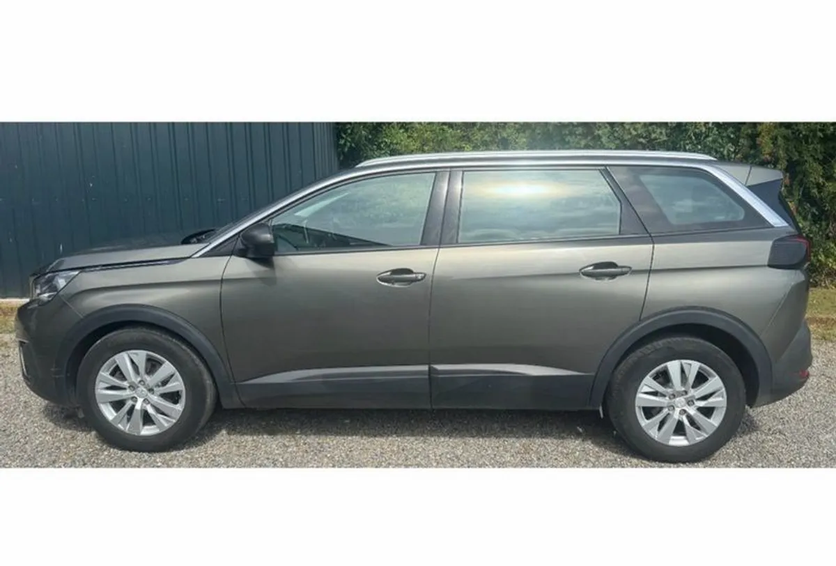 2019 Peugeot 5008 - Image 5