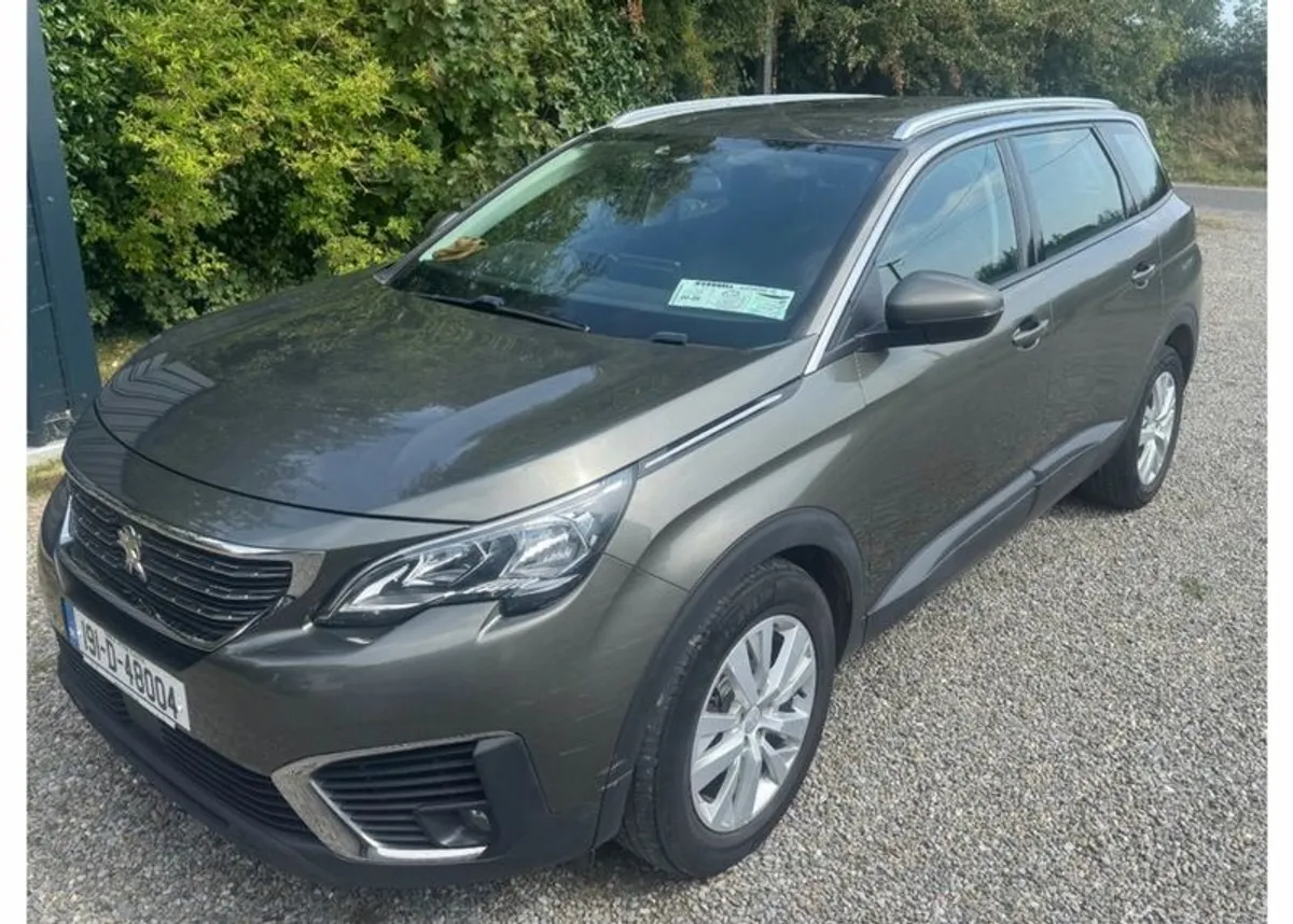 2019 Peugeot 5008 - Image 1