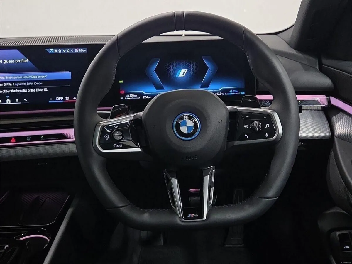 BMW 5-Series 550e xDrive M Sport Touring - Image 5