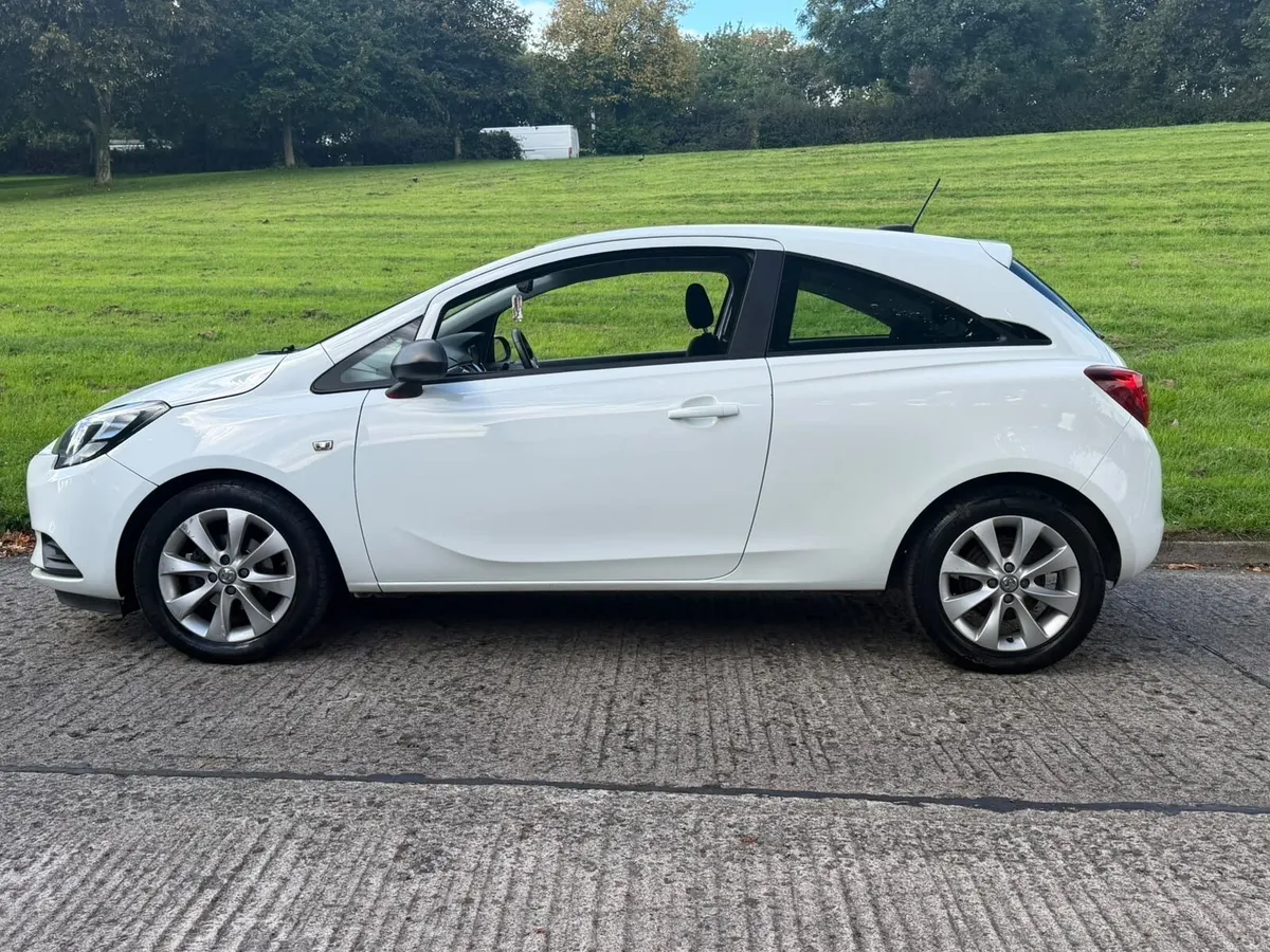 2017 OPEL/VAUXHALL CORSA 1.4 PETROL MANUAL /34K KM - Image 5