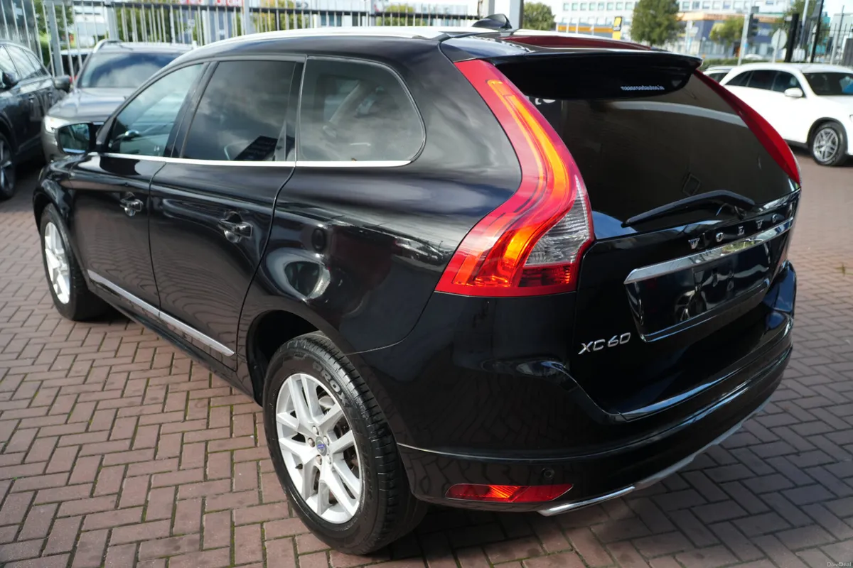 2.0D4 SE LUXURY EDITION  5DR ESTATE AUTOMATIC // P - Image 6