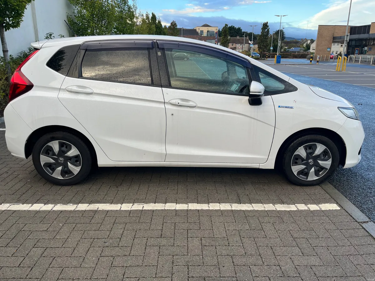 Honda Fit 2019 - Image 5