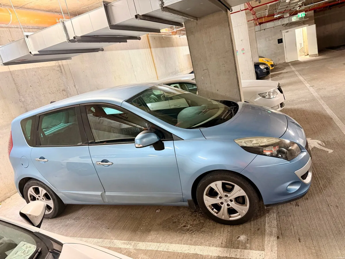 Renault Scenic 2010 - Image 4