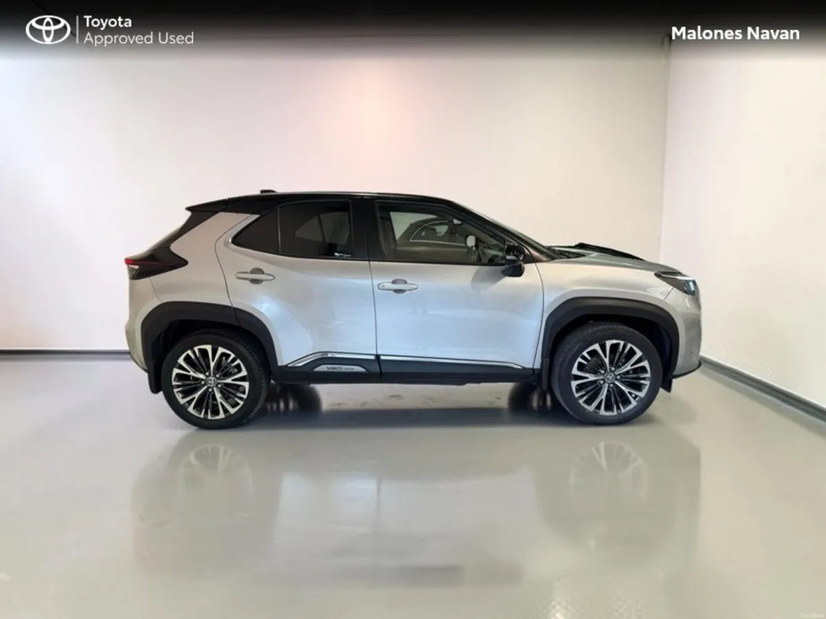 Toyota Yaris Cross YARIS CROSS SOL - Image 3