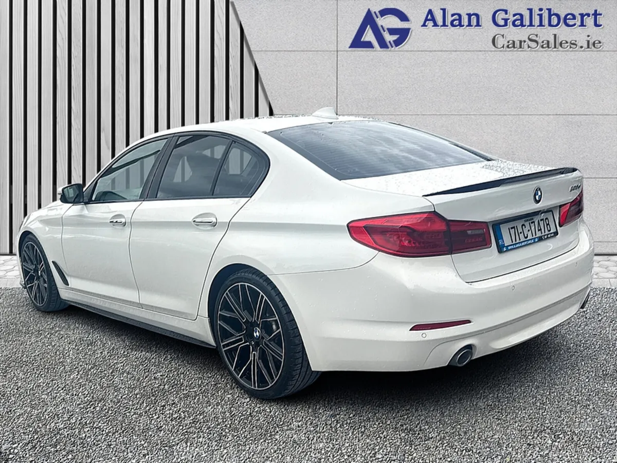 BMW 5-Series 520D M PERFORMANCE KIT HARMAN KARDON - Image 2
