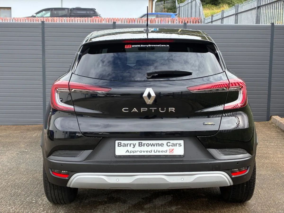 Renault Captur EVOLUTION E-TECH H - Image 5