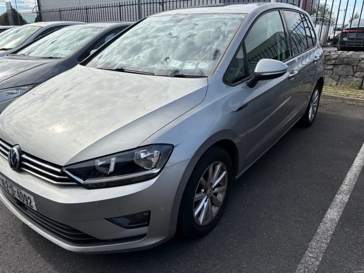 Volkswagen Golf SV LOUNGE 1.2 TSI D7F110H D7F 110H - Image 2