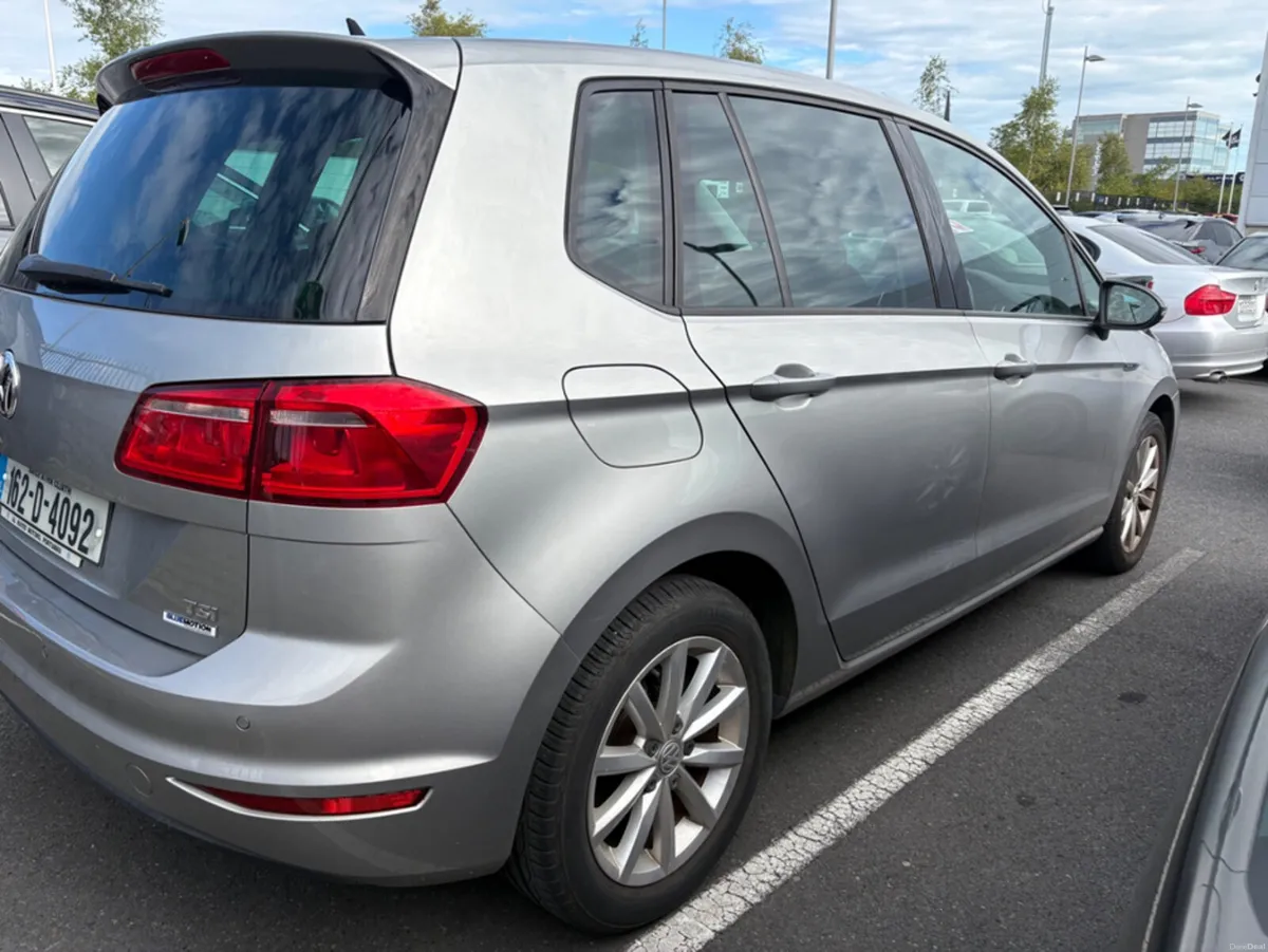 Volkswagen Golf SV LOUNGE 1.2 TSI D7F110H D7F 110H - Image 3