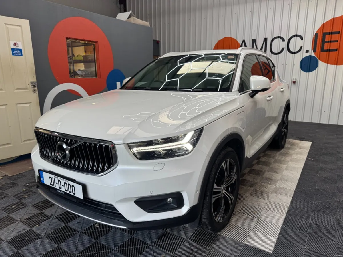 Volvo XC40 2021 VOLVO Xc40 RECHARGE PLUG-IN HYBRID - Image 6