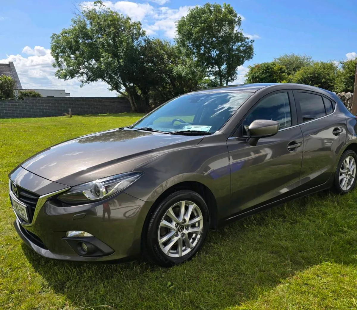 2014 Mazda 3 2.2 SkyActiv-D Manual – Excellent car - Image 1