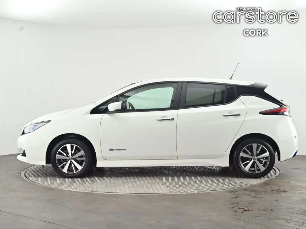 Nissan Leaf Leaf SV 40 kWh - Image 6