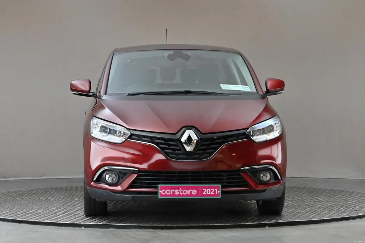 Renault Grand Scenic 1.7 BLUE DCI PLAY - Image 2