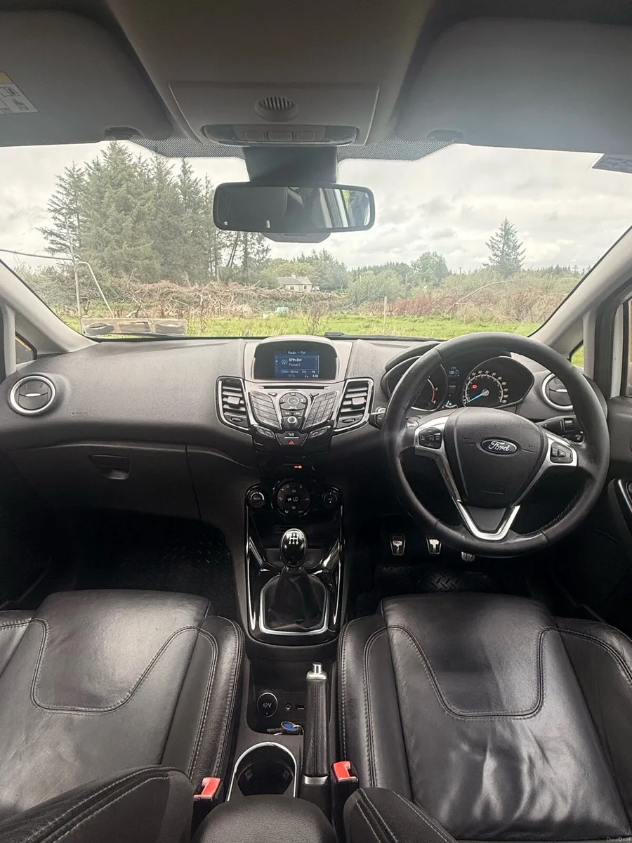 2016 1.5 Diesel Ford Fiesta - Image 6
