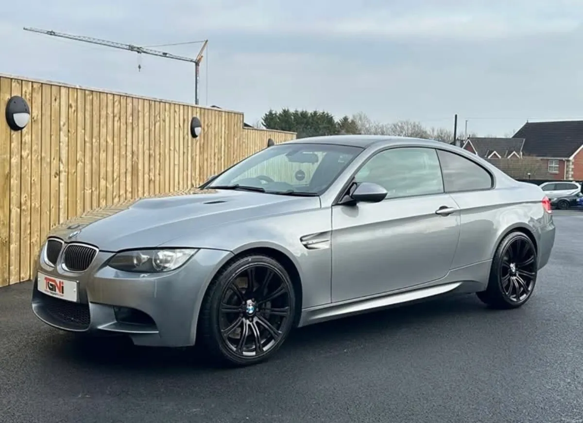 Bmw M3 Manual - Image 2