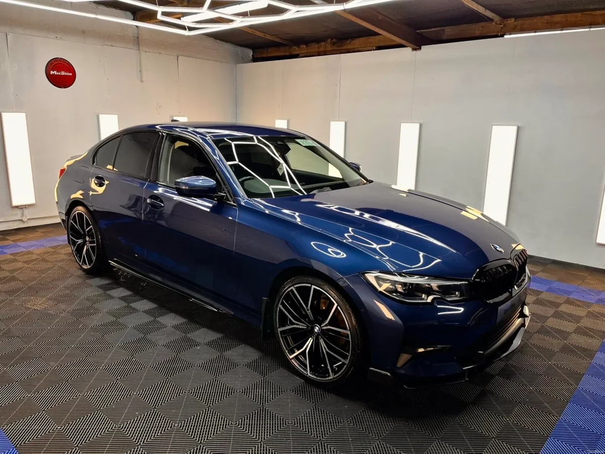 BMW 320d - Image 2