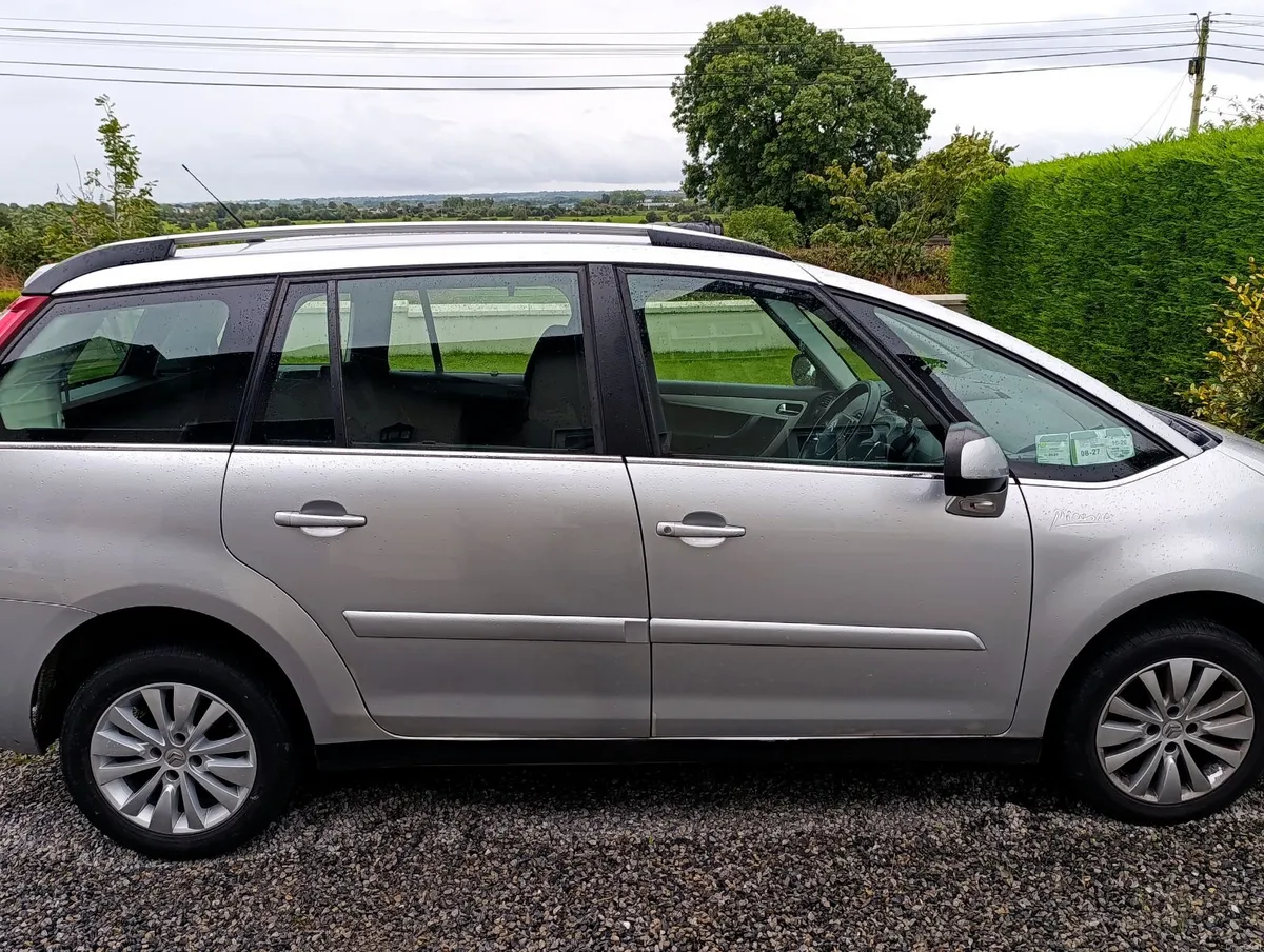 Citroen C4 Picasso 2012 - Image 2